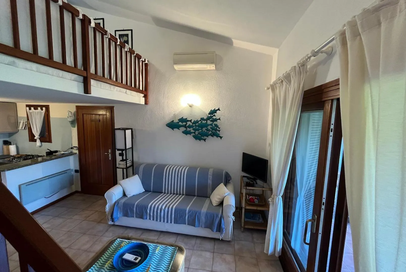 Porto Coda Cavallo Salina Bamba