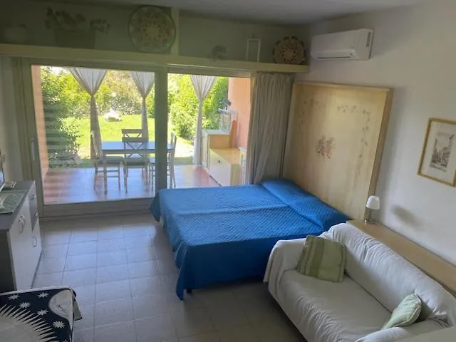 Porto Coda Cavallo Salina Bamba Aparthotel