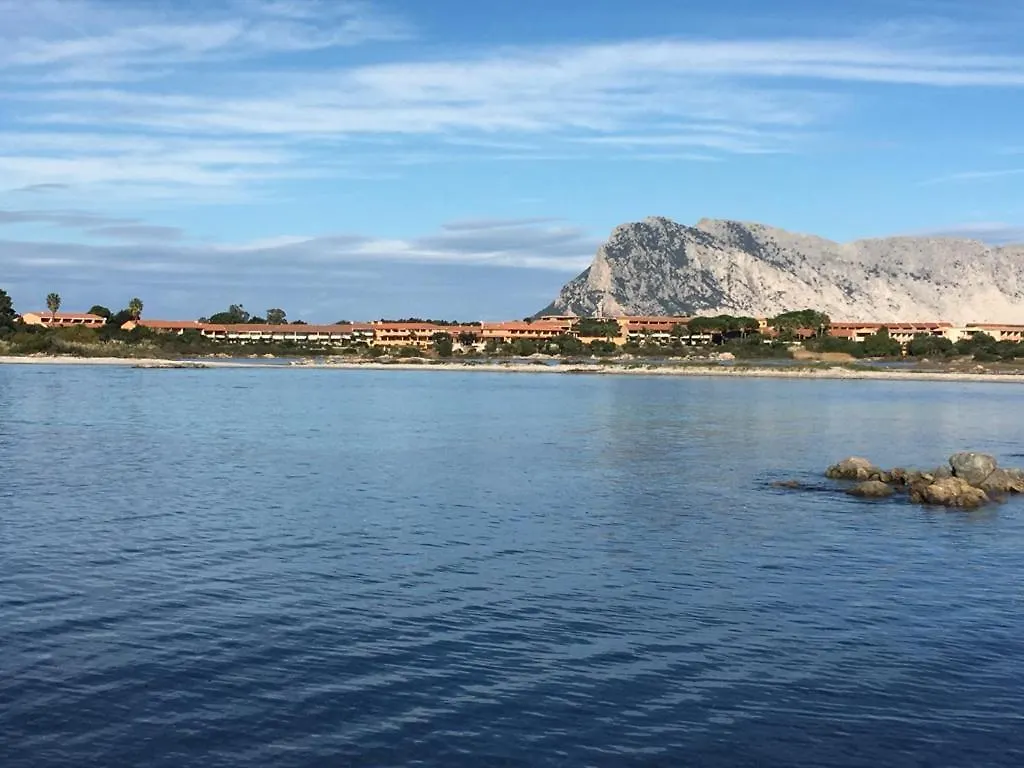 Porto Coda Cavallo Salina Bamba Capo Coda Cavallo Lägenhetshotell