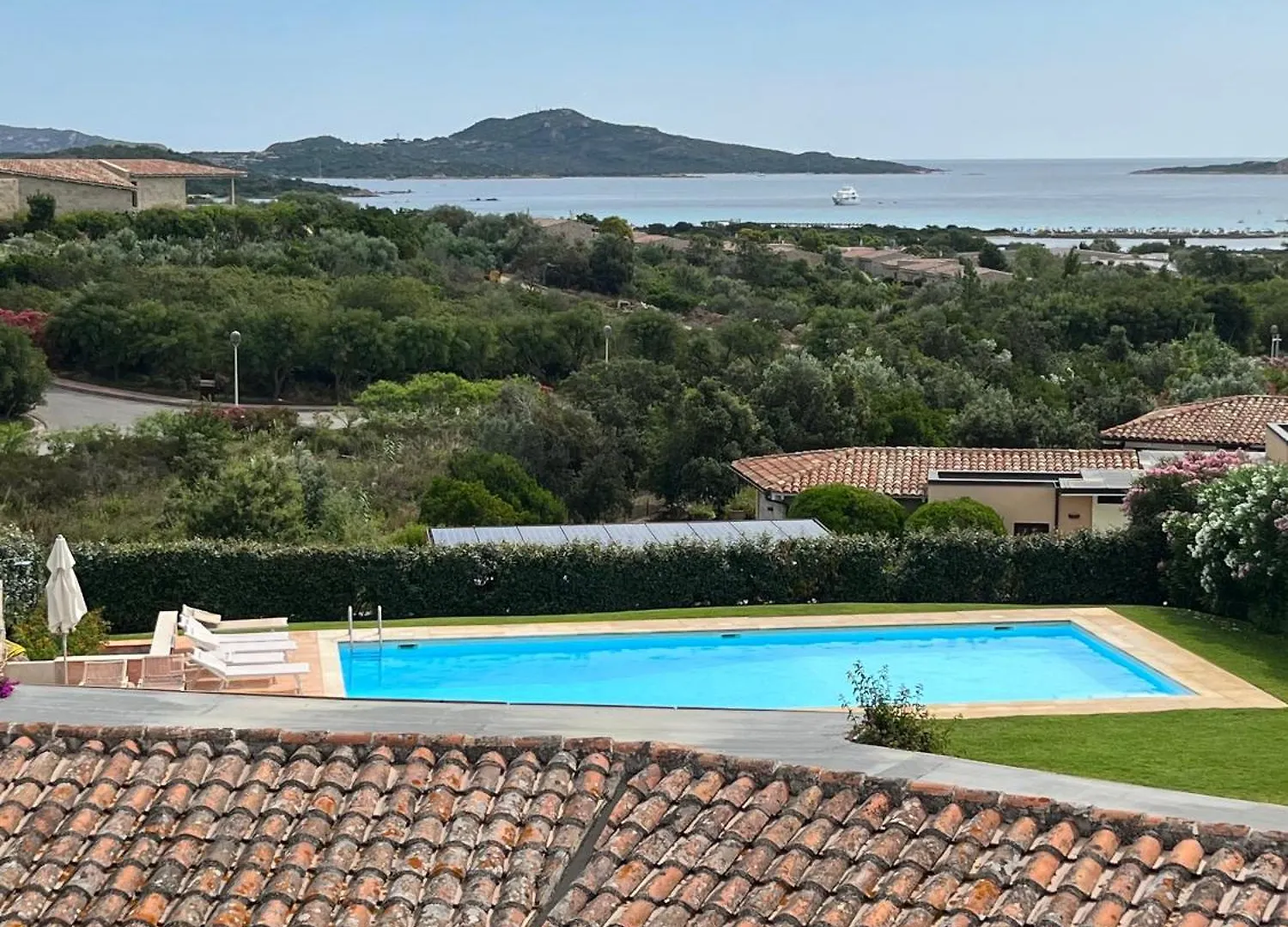 ***** Aparthotel Porto Coda Cavallo Salina Bamba Italy
